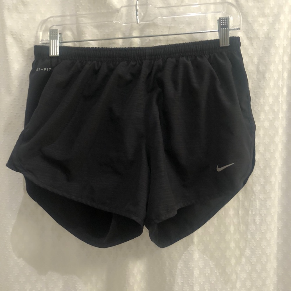 Lightly Worn black NIKE shorts!